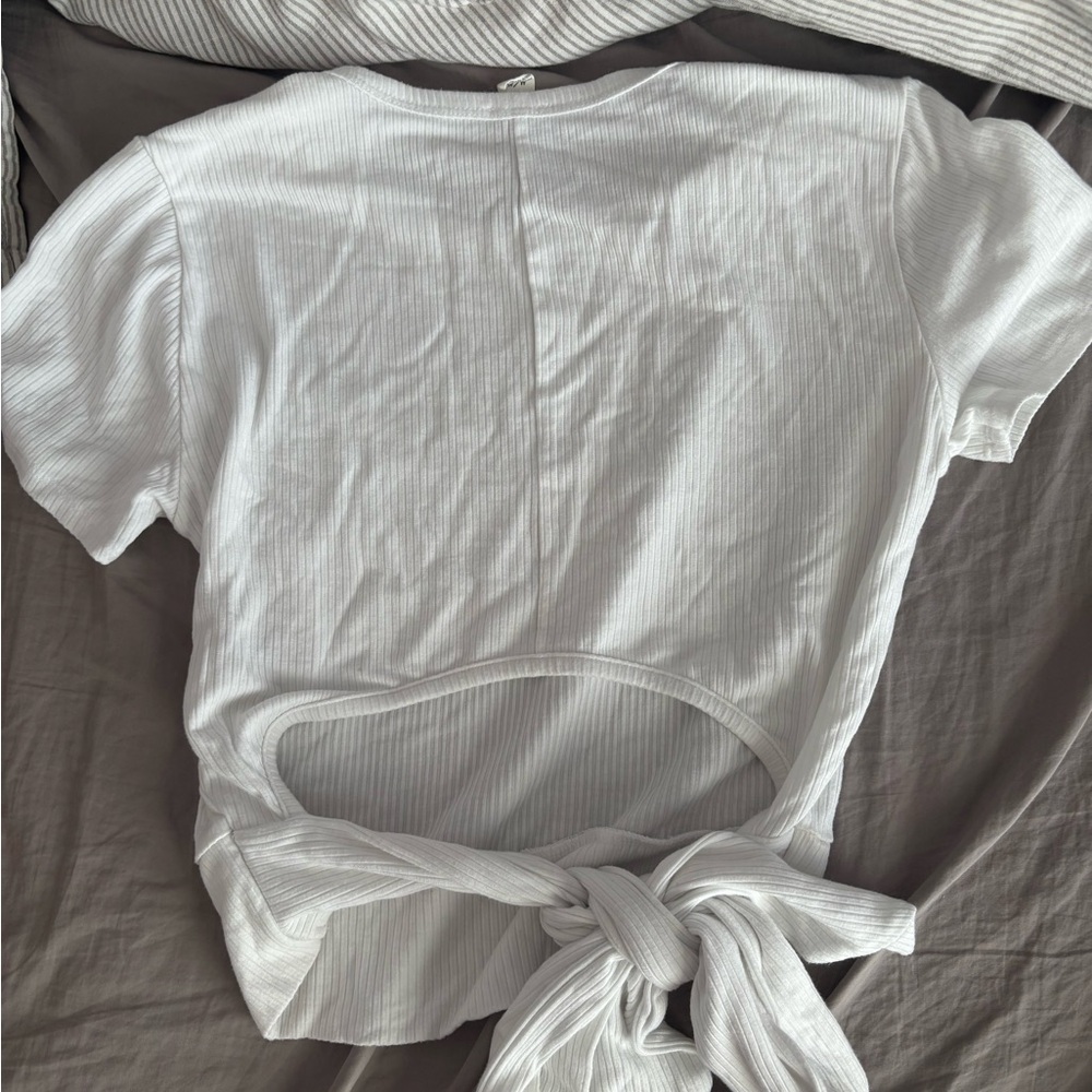 White Ribbed Short Sleeve Top - Picture 4 of 7